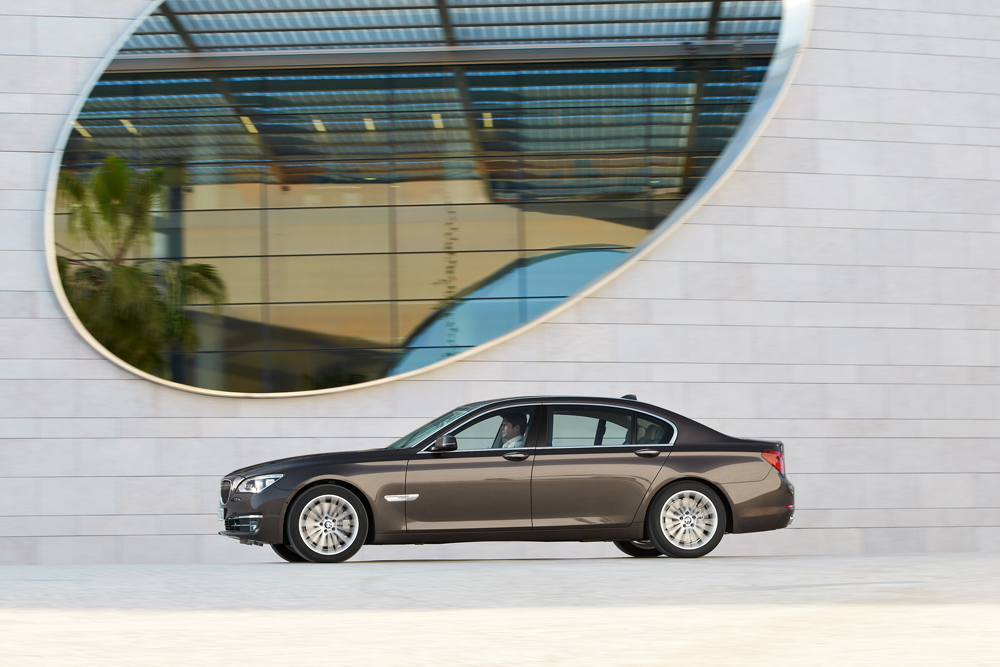 bmw_7er_f01_facelift_2012_15